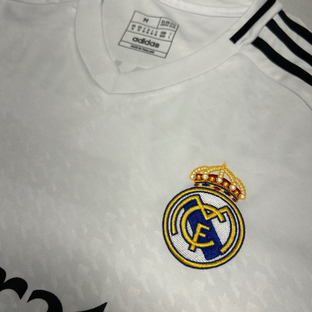 Adidas Real Madrid 24/25 Home Jersey Bellingham 5 White Slim Fit HA8870 Mens M - Picture 3 of 9